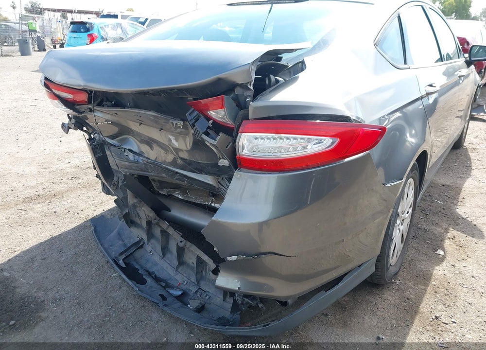 2013 FORD FUSION VIN: 3FA6P0G73DR143061