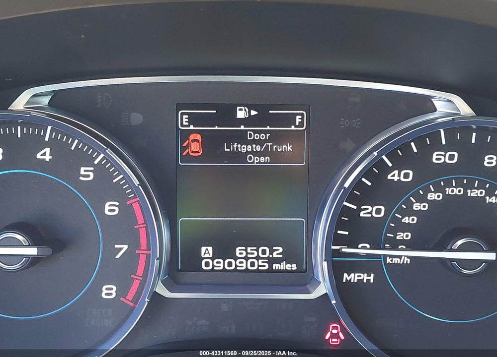 2018 SUBARU FORESTER VIN: JF2SJAWC7JH486100