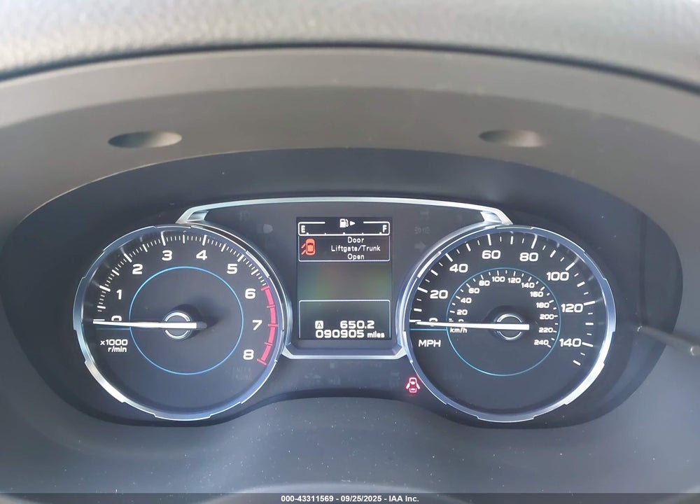 2018 SUBARU FORESTER VIN: JF2SJAWC7JH486100