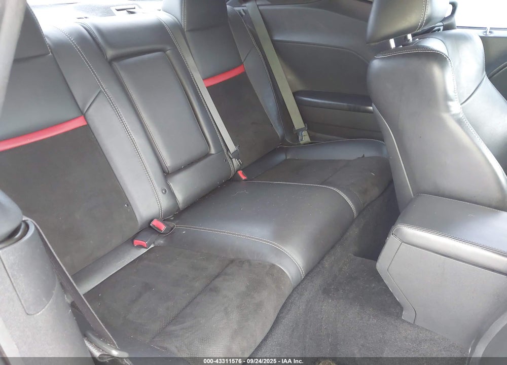 2014 DODGE CHALLENGER VIN: 2C3CDYDJ5EH284039