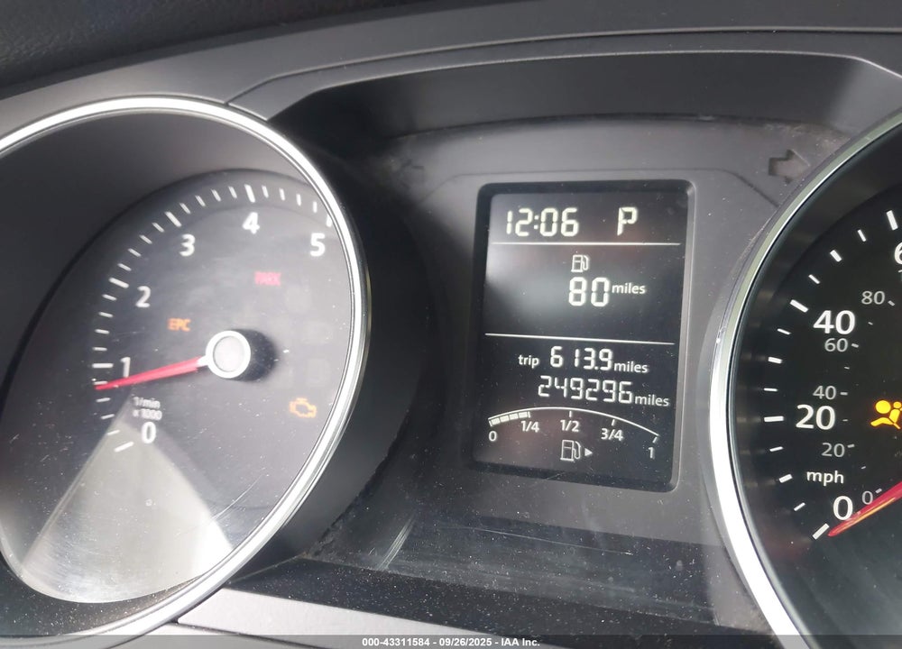 2016 VOLKSWAGEN JETTA VIN: 3VWD67AJ5GM238379