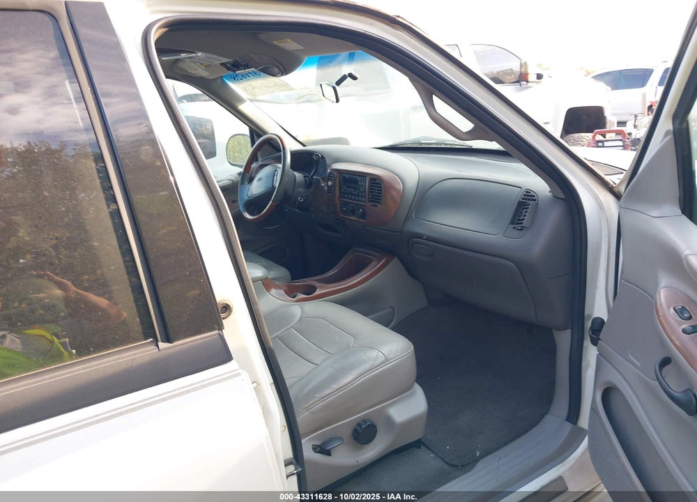 1999 FORD EXPEDITION EDDIE BAUER/XLT VIN: 1FMPU18LXXLB72578