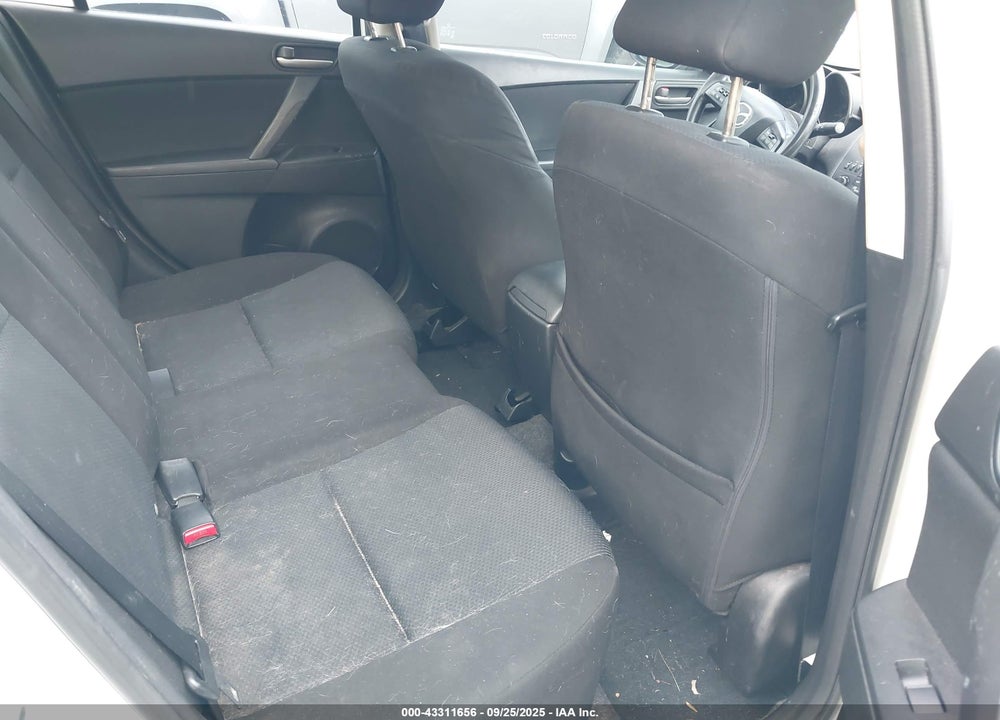 2011 MAZDA 3 VIN: JM1BL1VG3B1394487