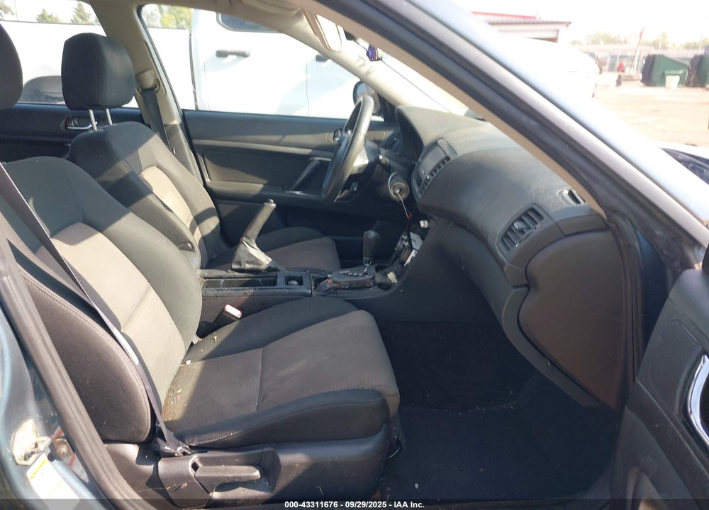 2005 SUBARU LEGACY 2.5I VIN: 4S3BP616057327992