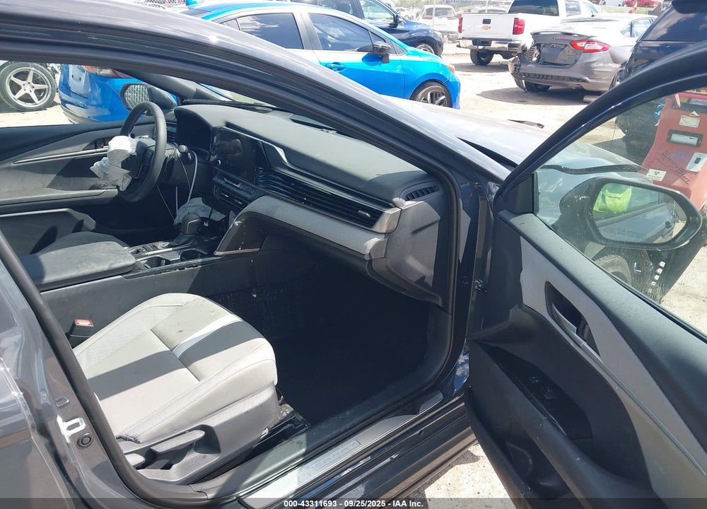 2025 TOYOTA CAMRY SE VIN: 4T1DAACK7SU174804