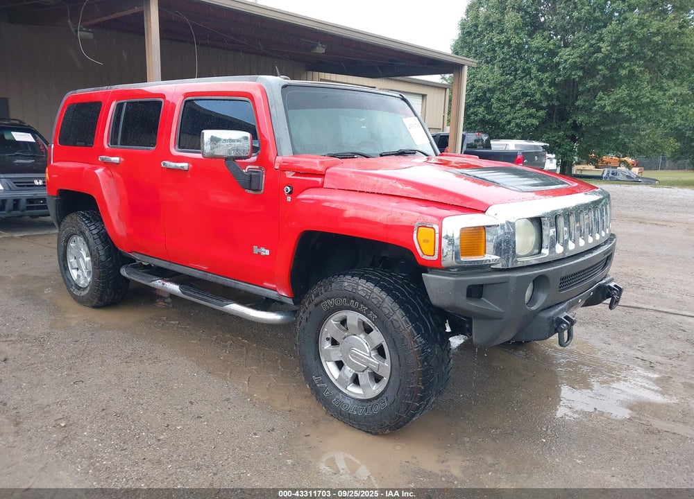 2007 HUMMER H3 SUV VIN: 5GTDN13E478158071