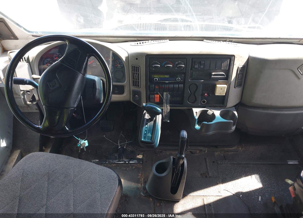 2011 INTERNATIONAL 4000 4300 LP VIN: 1HTMNAAM4BH393759