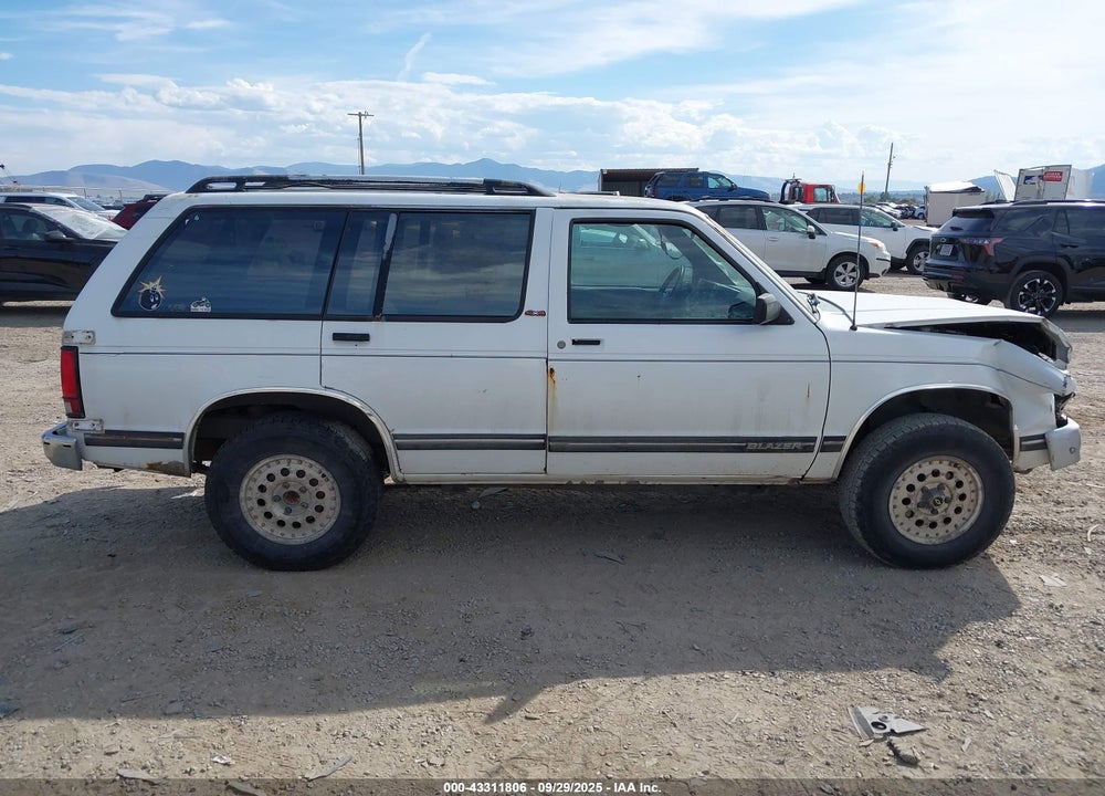 1994 CHEVROLET BLAZER S10 VIN: 1GNDT13W2R0159444