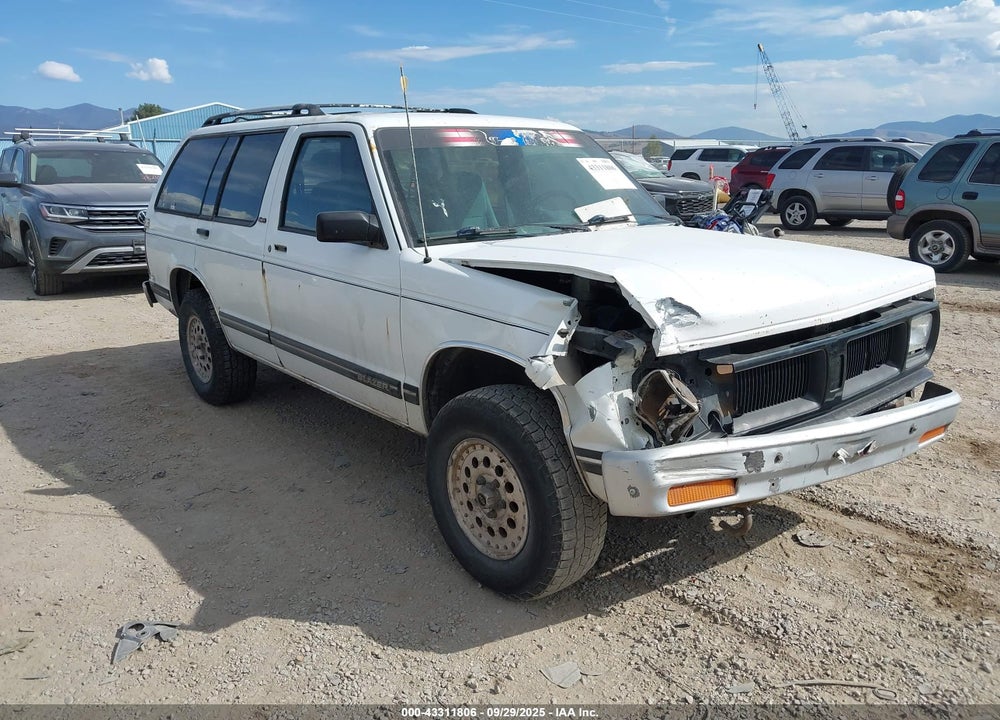 1994 CHEVROLET BLAZER S10 VIN: 1GNDT13W2R0159444