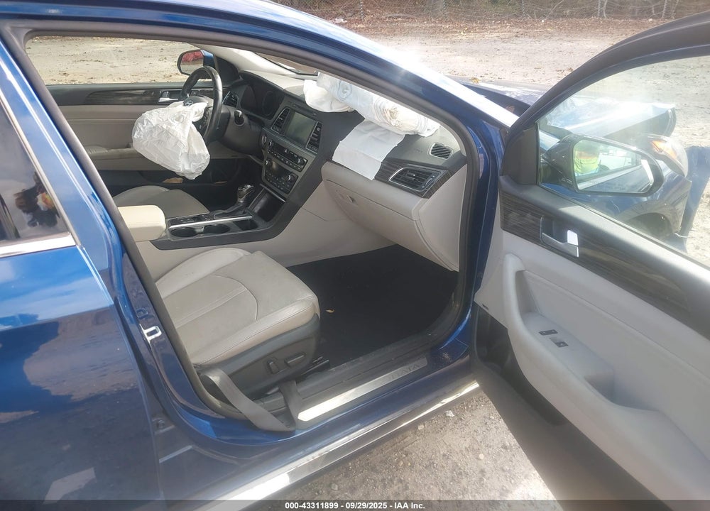 2015 HYUNDAI SONATA LIMITED VIN: 5NPE34AF5FH022319