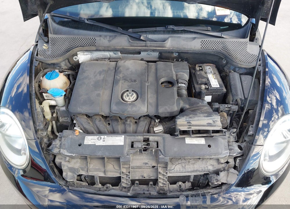 2013 VOLKSWAGEN BEETLE 2.5L VIN: 3VWJX7AT3DM605065