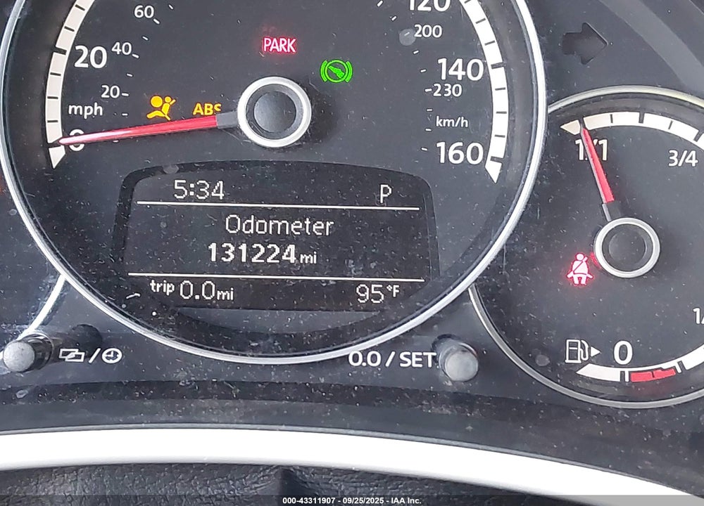 2013 VOLKSWAGEN BEETLE 2.5L VIN: 3VWJX7AT3DM605065