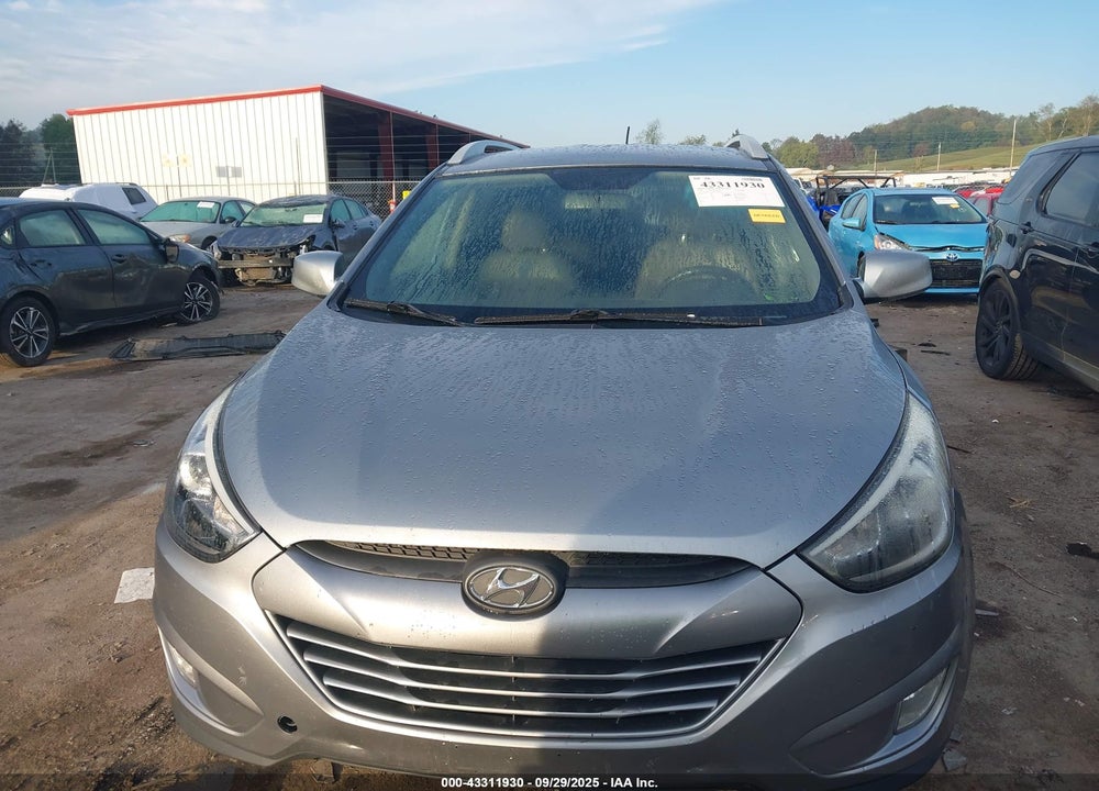 2014 HYUNDAI TUCSON SE VIN: KM8JU3AG0EU863818