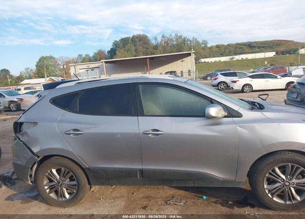 2014 HYUNDAI TUCSON SE VIN: KM8JU3AG0EU863818