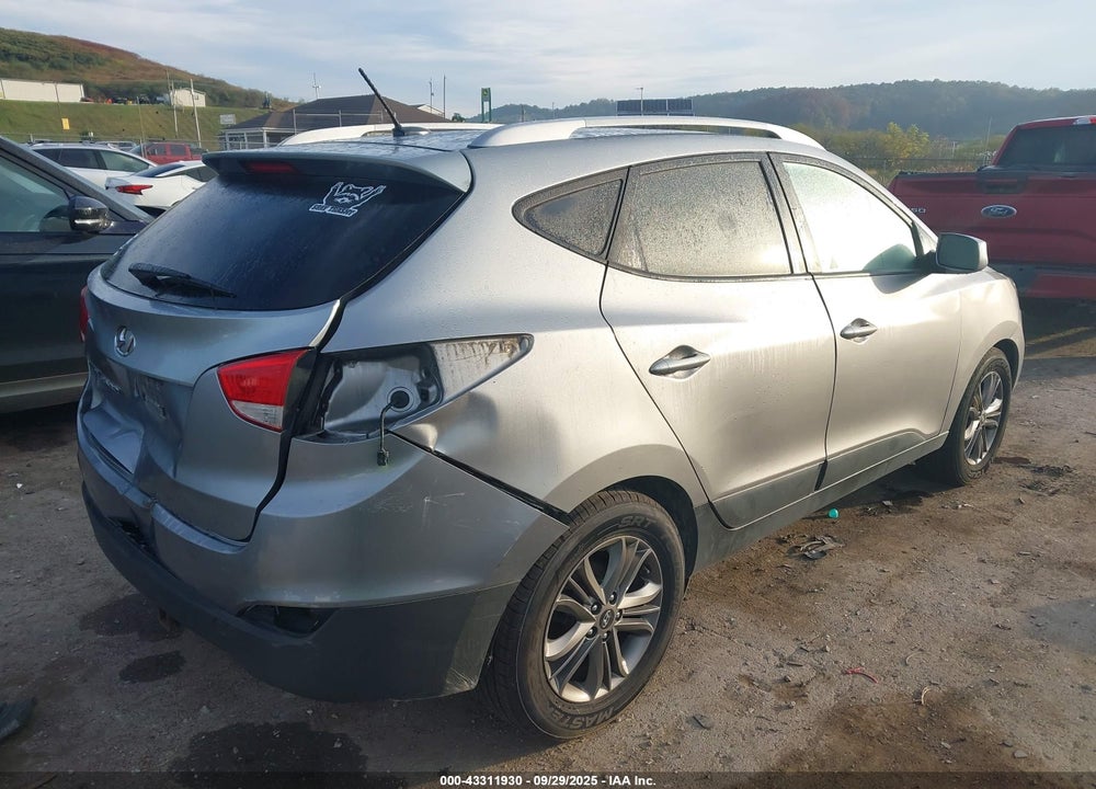 2014 HYUNDAI TUCSON SE VIN: KM8JU3AG0EU863818