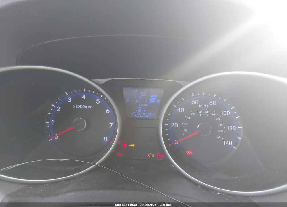 2014 HYUNDAI TUCSON SE VIN: KM8JU3AG0EU863818