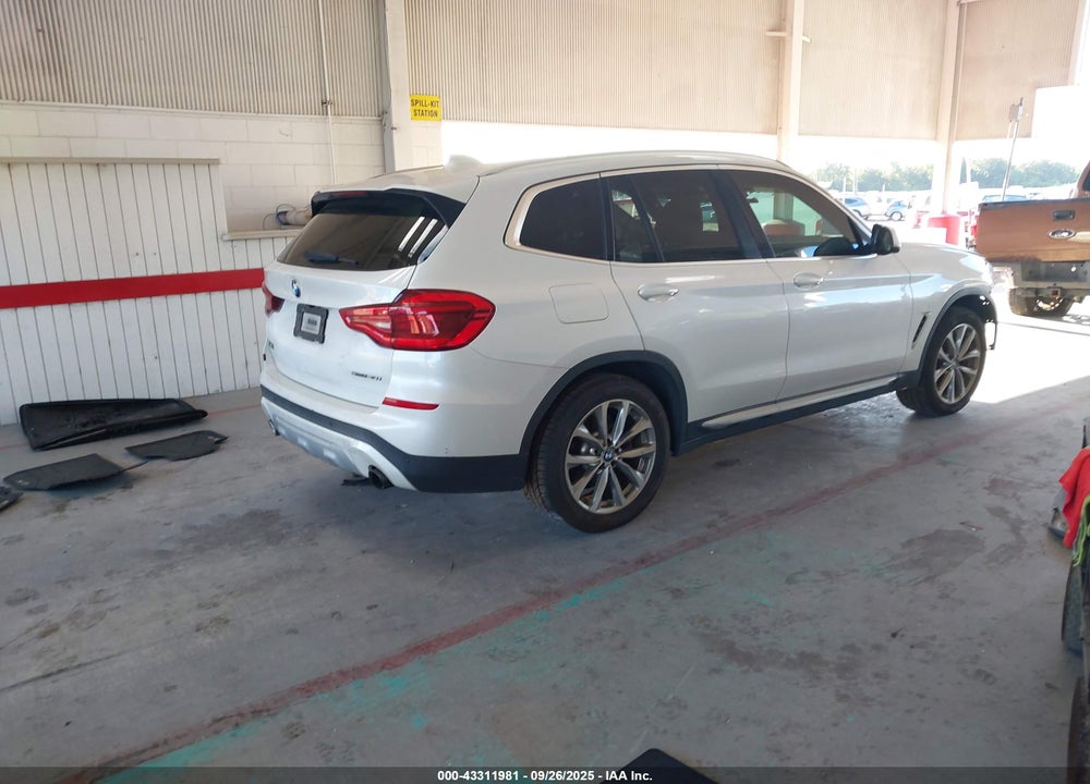 2019 BMW X3 VIN: 5UXTR7C57KLF31606