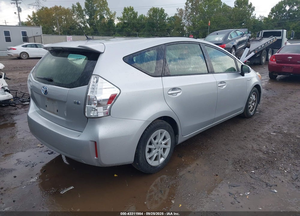 2013 TOYOTA PRIUS V TWO VIN: JTDZN3EU5D3262381