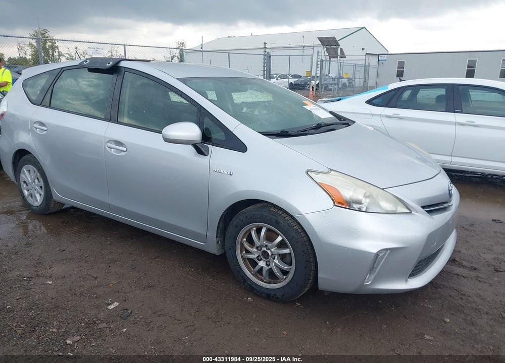 2013 TOYOTA PRIUS V TWO VIN: JTDZN3EU5D3262381