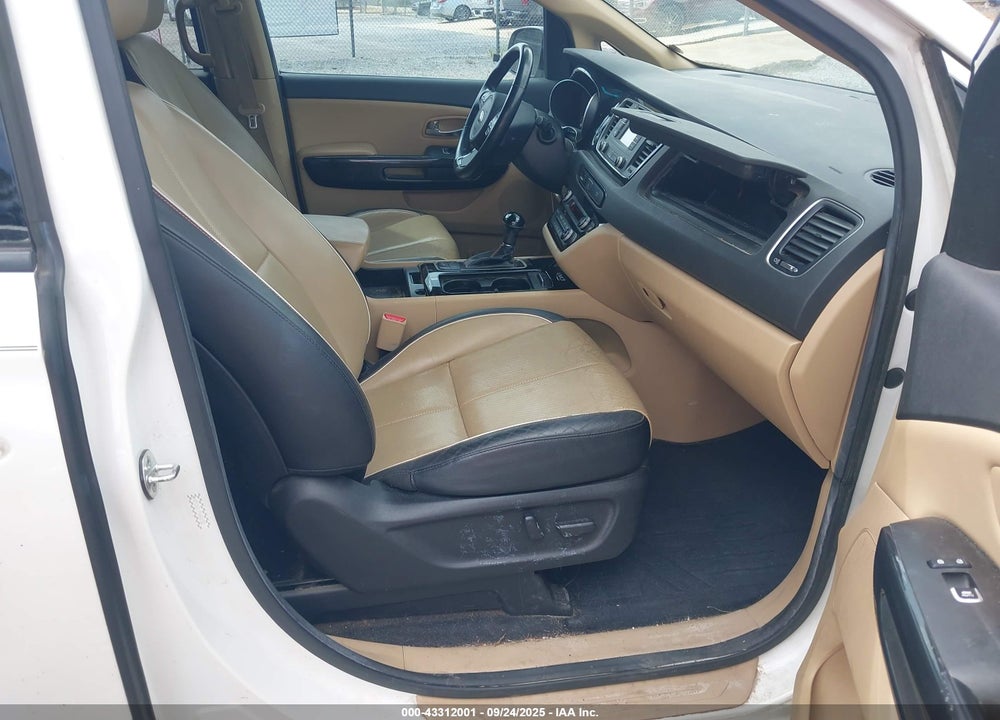 2015 KIA SEDONA EX VIN: KNDMC5C19F6050752