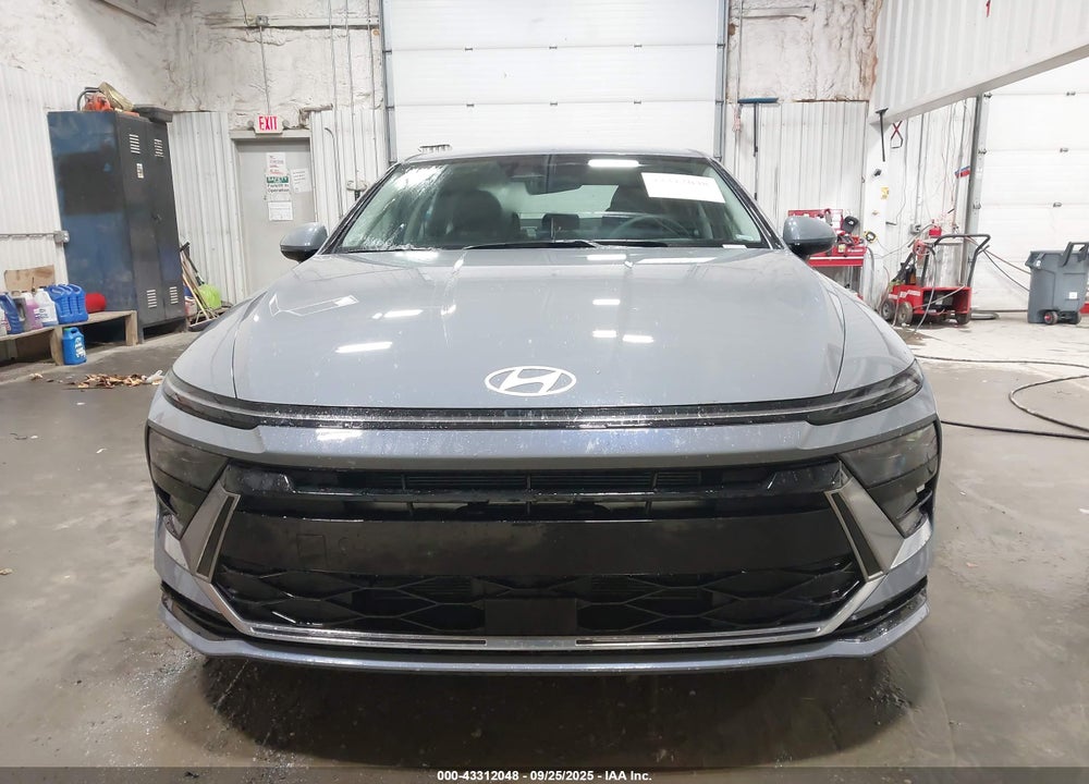 2025 HYUNDAI SONATA VIN: KMHL64JA3SA497063