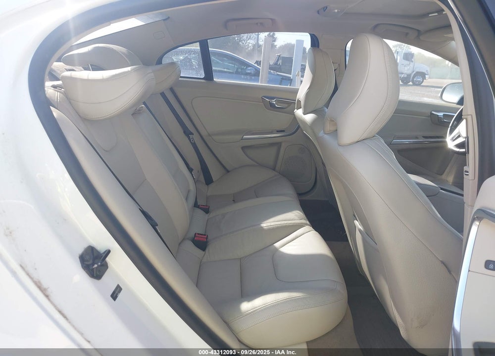 2013 VOLVO S60 T5 VIN: YV1612FHXD2229127