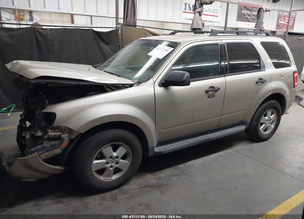 2011 FORD ESCAPE VIN: 1FMCU9DG0BKB72819