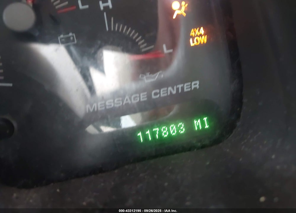 2004 FORD EXPEDITION NBX/XLT VIN: 1FMFU16L14LA31778