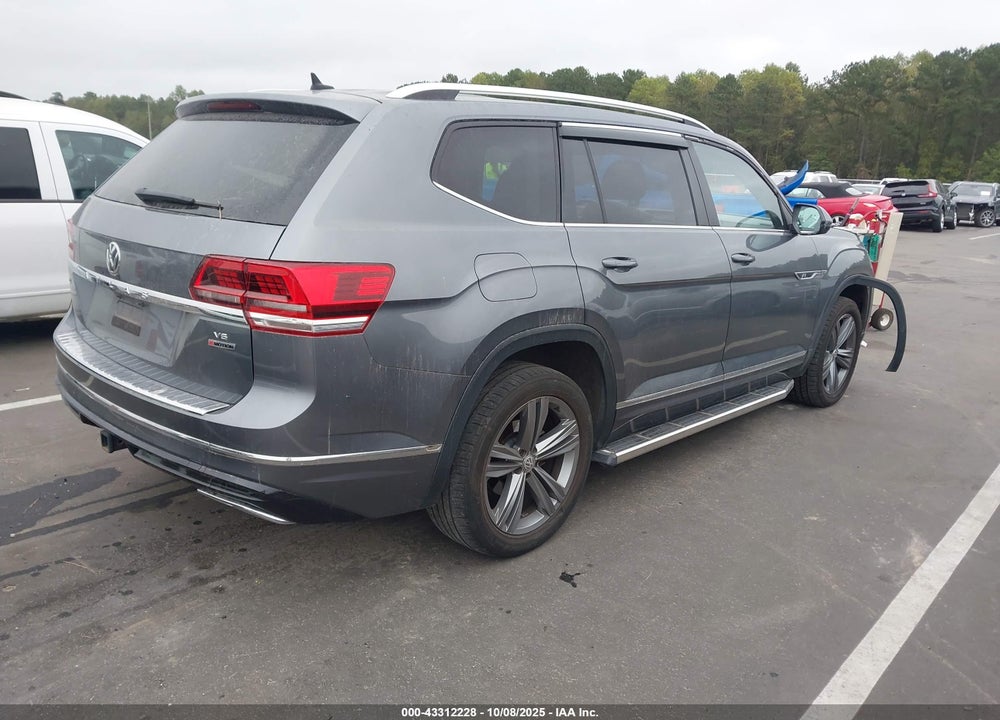 2019 VOLKSWAGEN ATLAS VIN: 1V2RR2CA9KC528892
