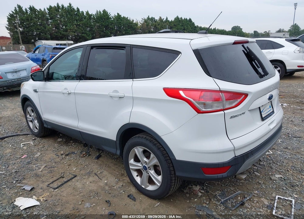 2015 FORD ESCAPE SE VIN: 1FMCU9GX9FUC06021