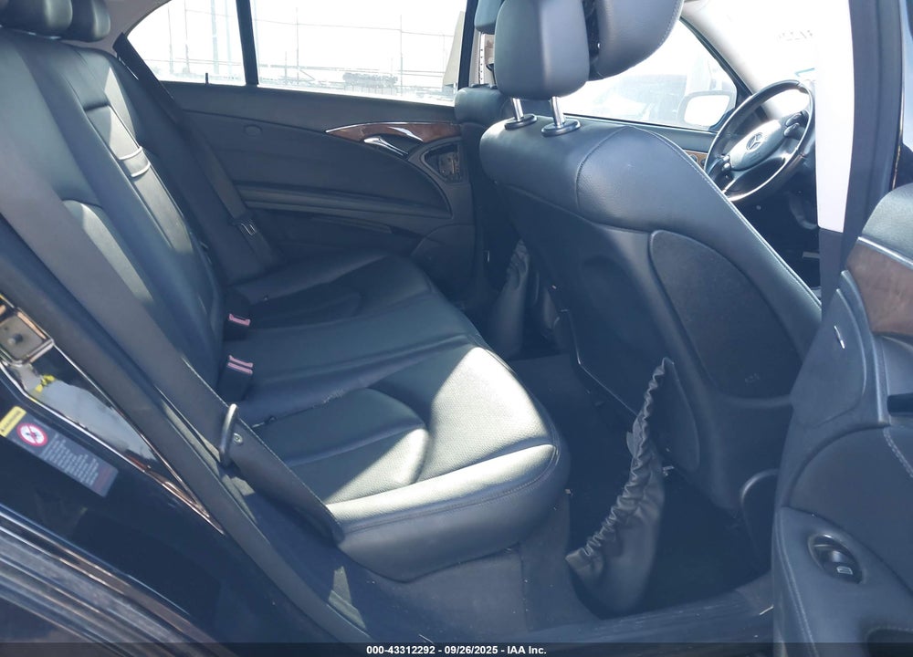 2009 MERCEDES-BENZ E-CLASS VIN: WDBUF87X89B388709