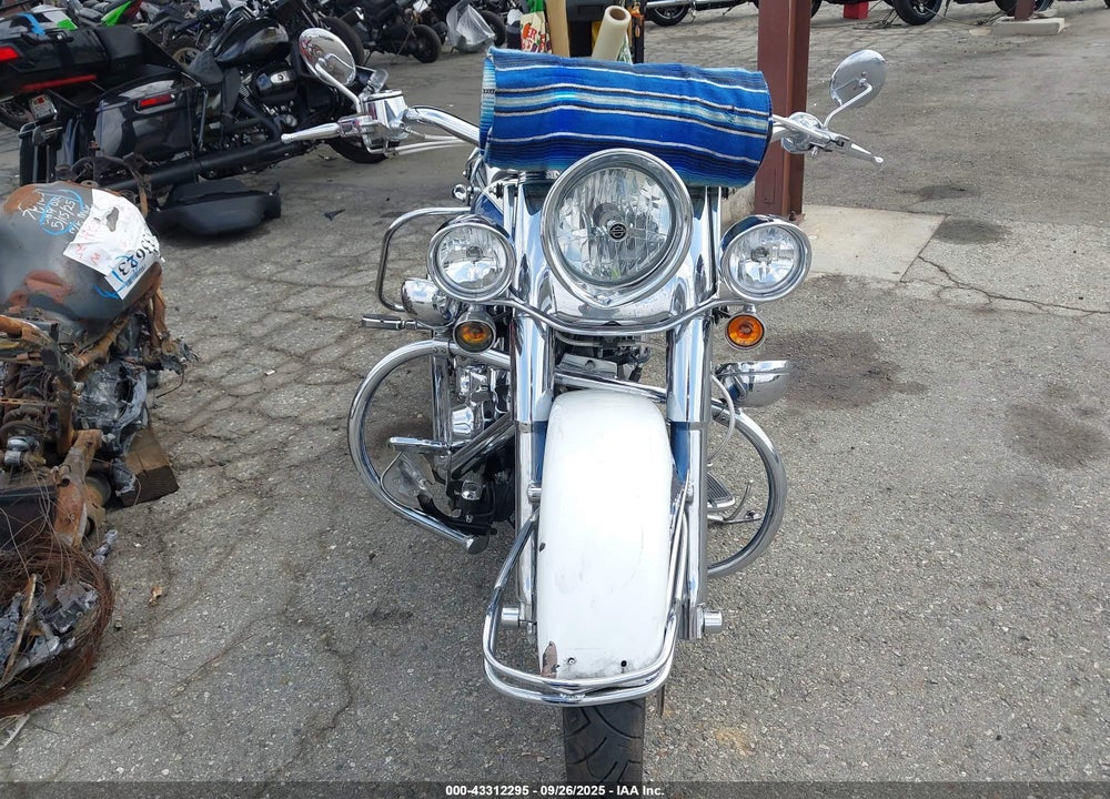 2005 HARLEY-DAVIDSON FLSTNI VIN: 1HD1JDB345Y062377