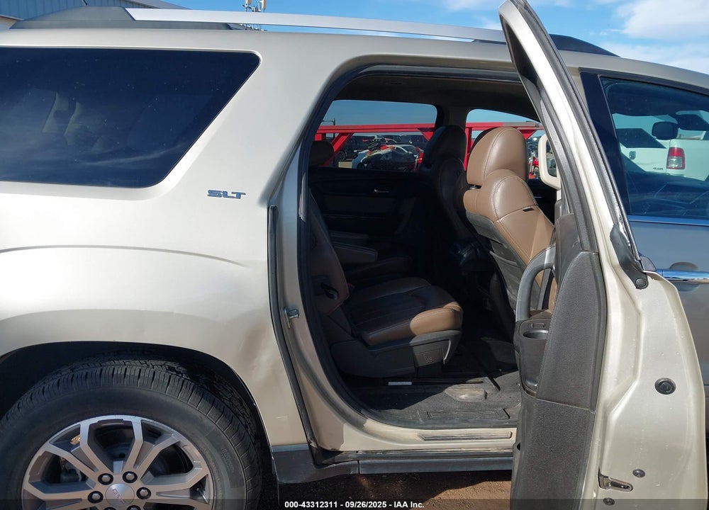2015 GMC ACADIA SLT-2 VIN: 1GKKRSKD8FJ143571
