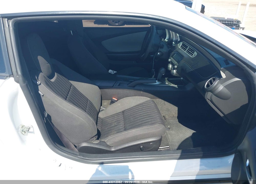 2014 CHEVROLET CAMARO VIN: 2G1FA1E37E9278710
