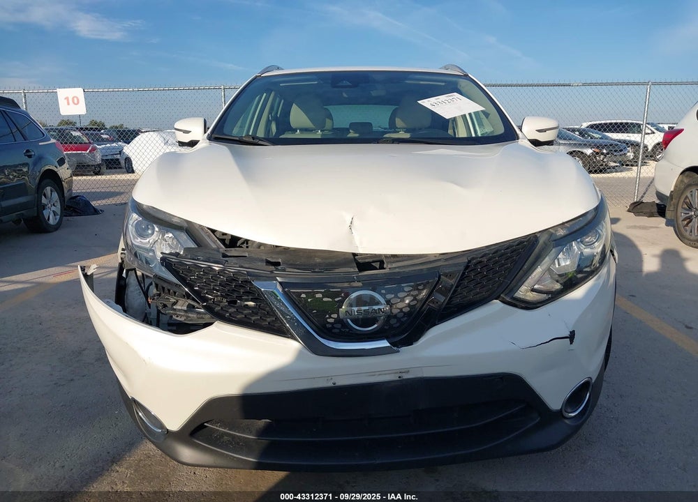 2018 NISSAN ROGUE SPORT SL VIN: JN1BJ1CP6JW154069