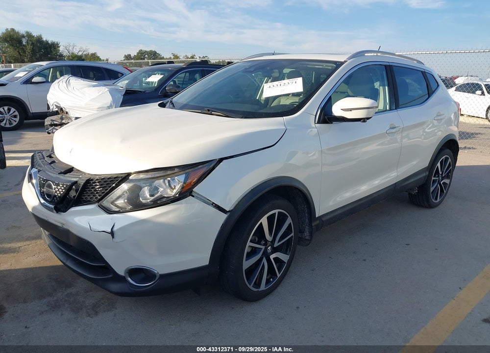 2018 NISSAN ROGUE SPORT SL VIN: JN1BJ1CP6JW154069