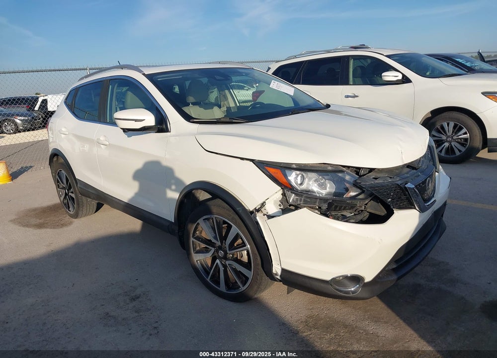 2018 NISSAN ROGUE SPORT SL VIN: JN1BJ1CP6JW154069