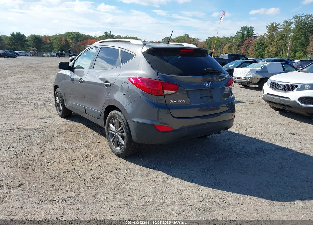 2014 HYUNDAI TUCSON SE VIN: KM8JUCAG9EU942713