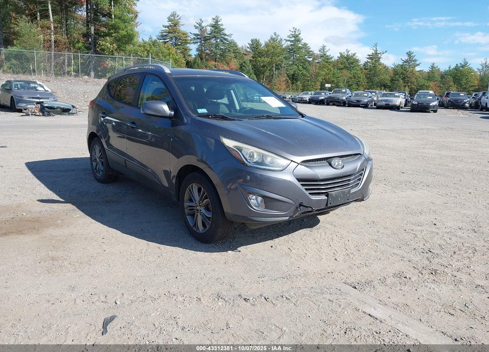 2014 HYUNDAI TUCSON SE VIN: KM8JUCAG9EU942713