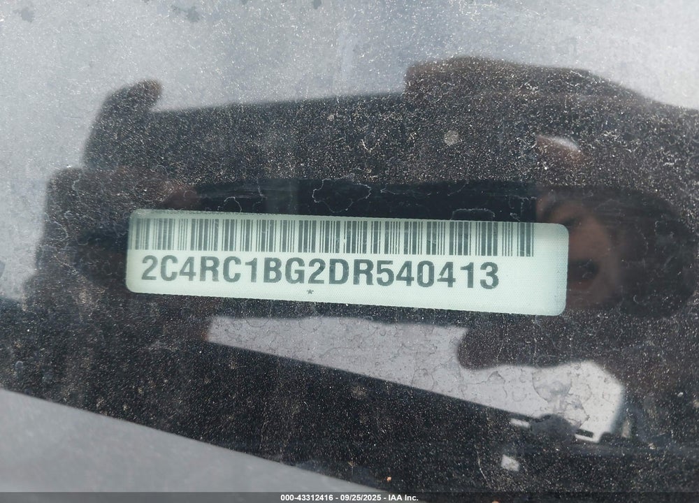 2013 CHRYSLER TOWN & COUNTRY VIN: 2C4RC1BG2DR540413