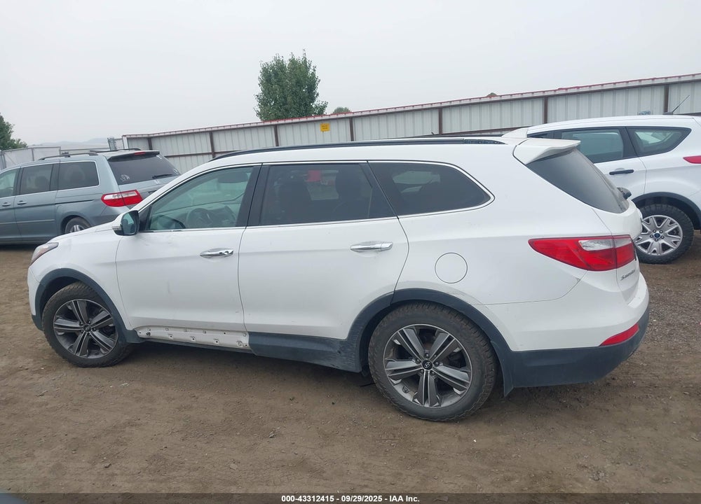 2014 HYUNDAI SANTA FE VIN: KM8SNDHF9EU071221