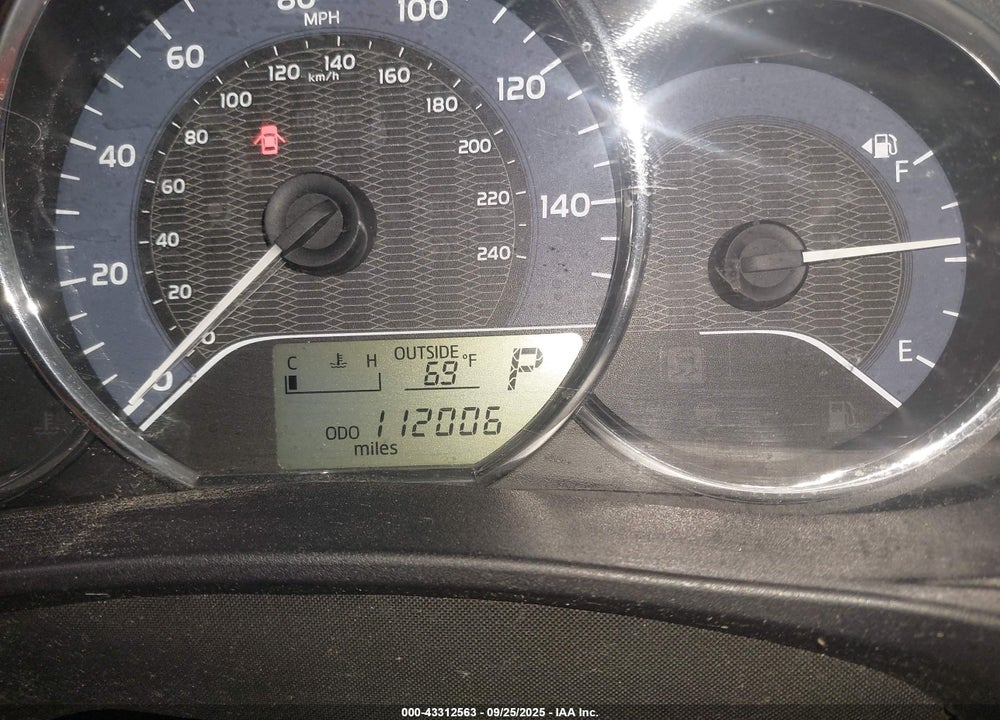 2015 TOYOTA COROLLA VIN: 2T1BURHE4FC320924