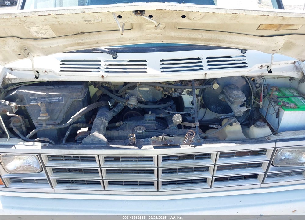1988 DODGE RAM WAGON B350 BUS VIN: 2B5WB31Y1JK105603