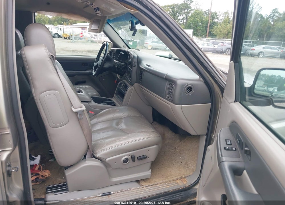 2003 CHEVROLET SUBURBAN 1500 VIN: 3GNFK16Z73G109336