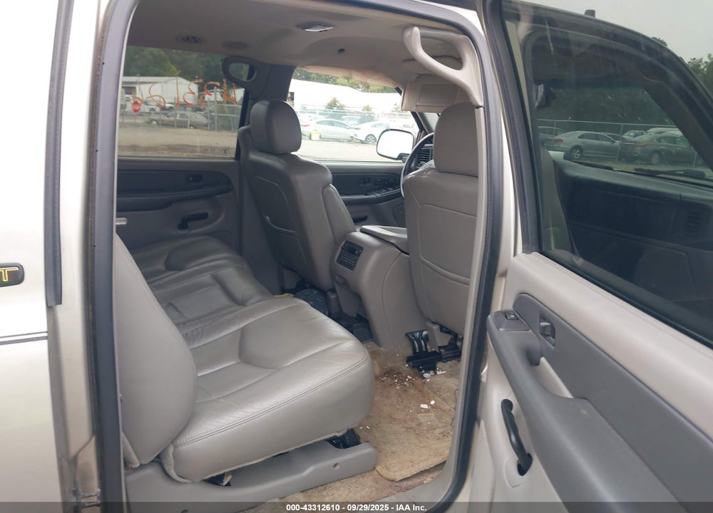 2003 CHEVROLET SUBURBAN 1500 VIN: 3GNFK16Z73G109336