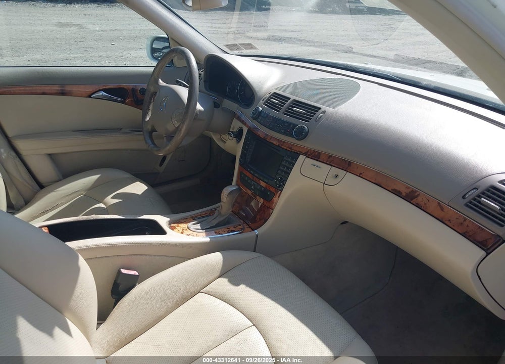 2005 MERCEDES-BENZ E 320 4MATIC VIN: WDBUF82J65X175239