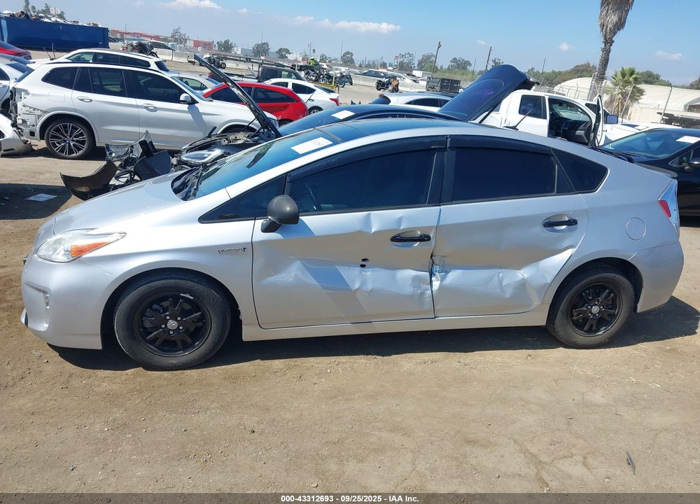 2014 TOYOTA PRIUS VIN: JTDKN3DU2E1764734