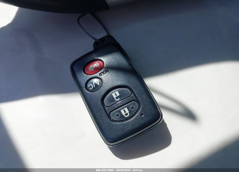 2014 TOYOTA PRIUS VIN: JTDKN3DU2E1764734