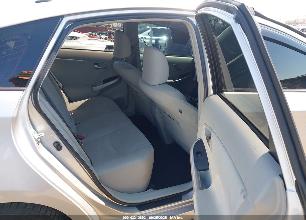 2014 TOYOTA PRIUS VIN: JTDKN3DU2E1764734