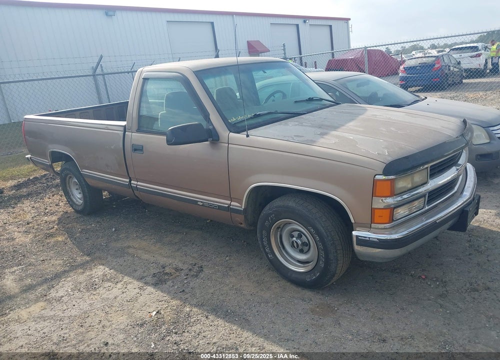 1997 CHEVROLET C1500 FLEETSIDE VIN: 1GCEC14MXVZ255225